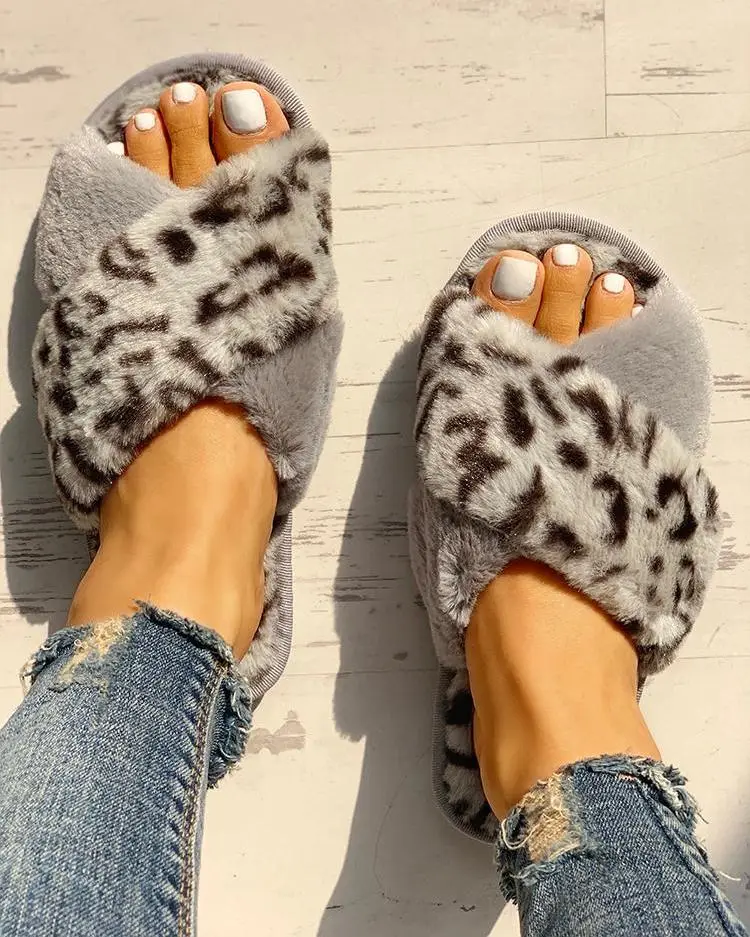 Women Fluffy Leopard Slippers