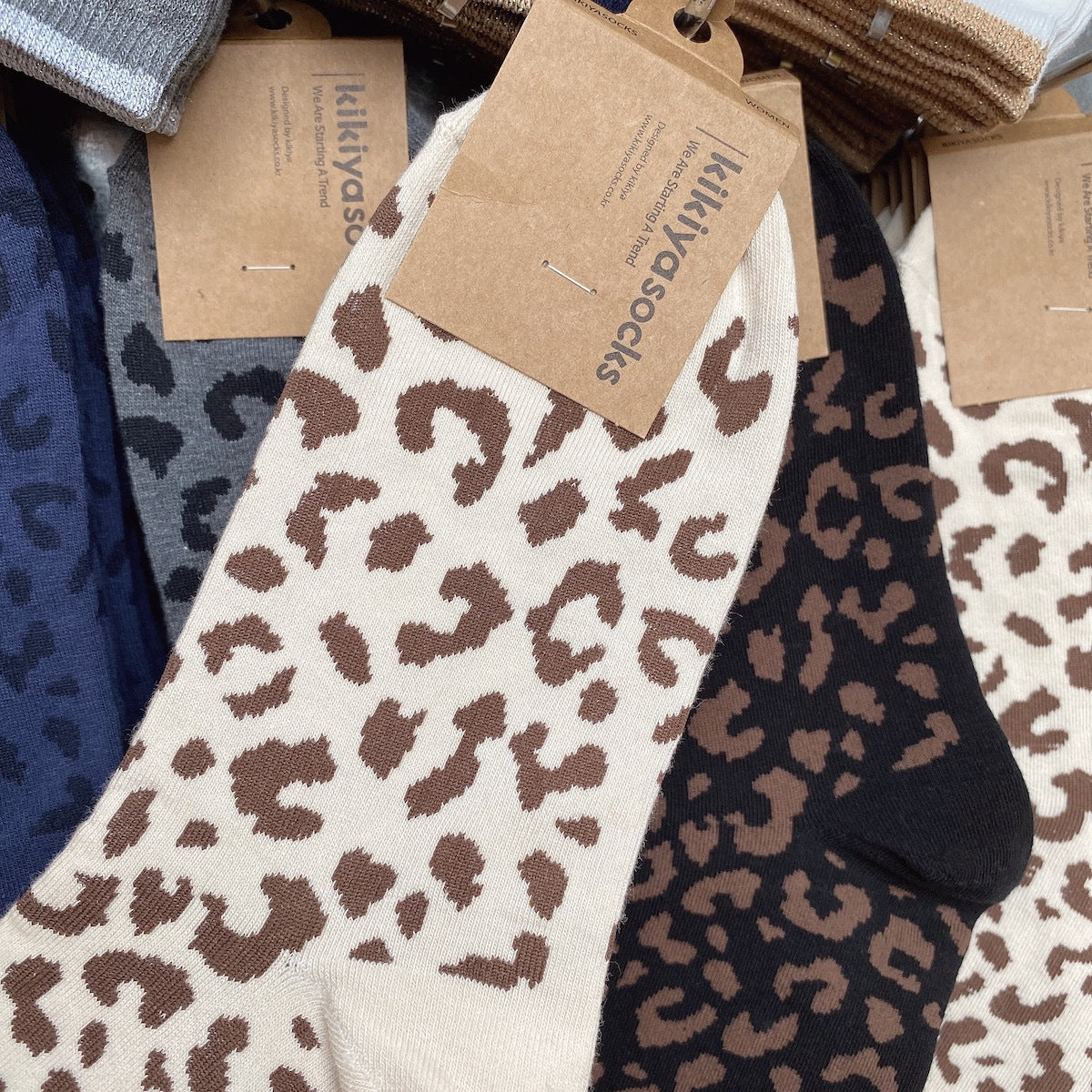 Paziye Fashion Leopard Pattern Tide Socks