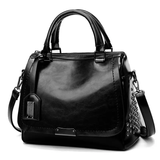 Paziye Women's Retro Oil Leather Rivet Bag