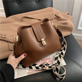 Large Capacity Bag Bucket Bag Messenger Bag Underarm Bag
