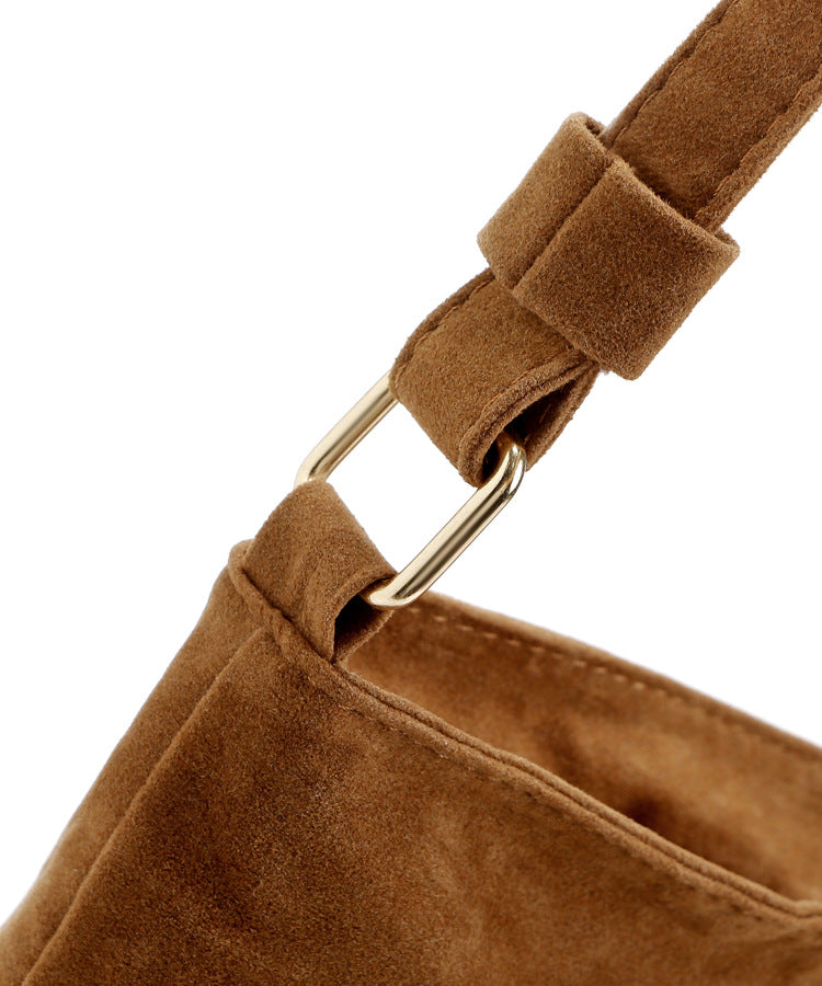 Vintage Rivet Tassel Crossbody Bag
