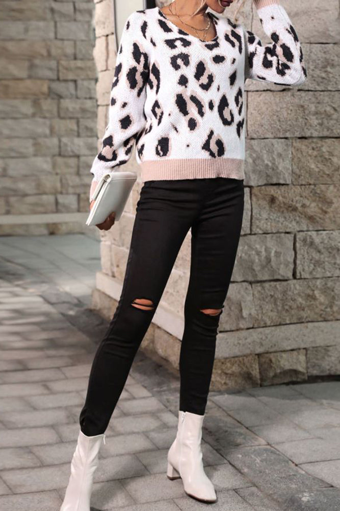 White Leopard Knit V Neck Sweaters