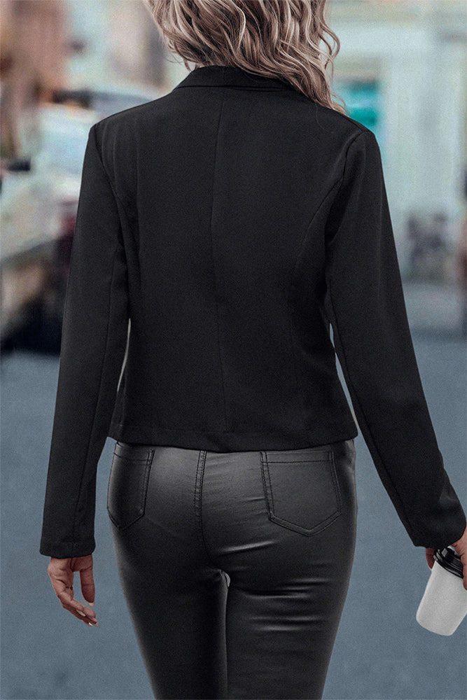 Black Buttoned Lapel Suit